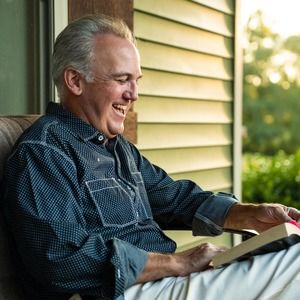 Meet your Posher, Devin